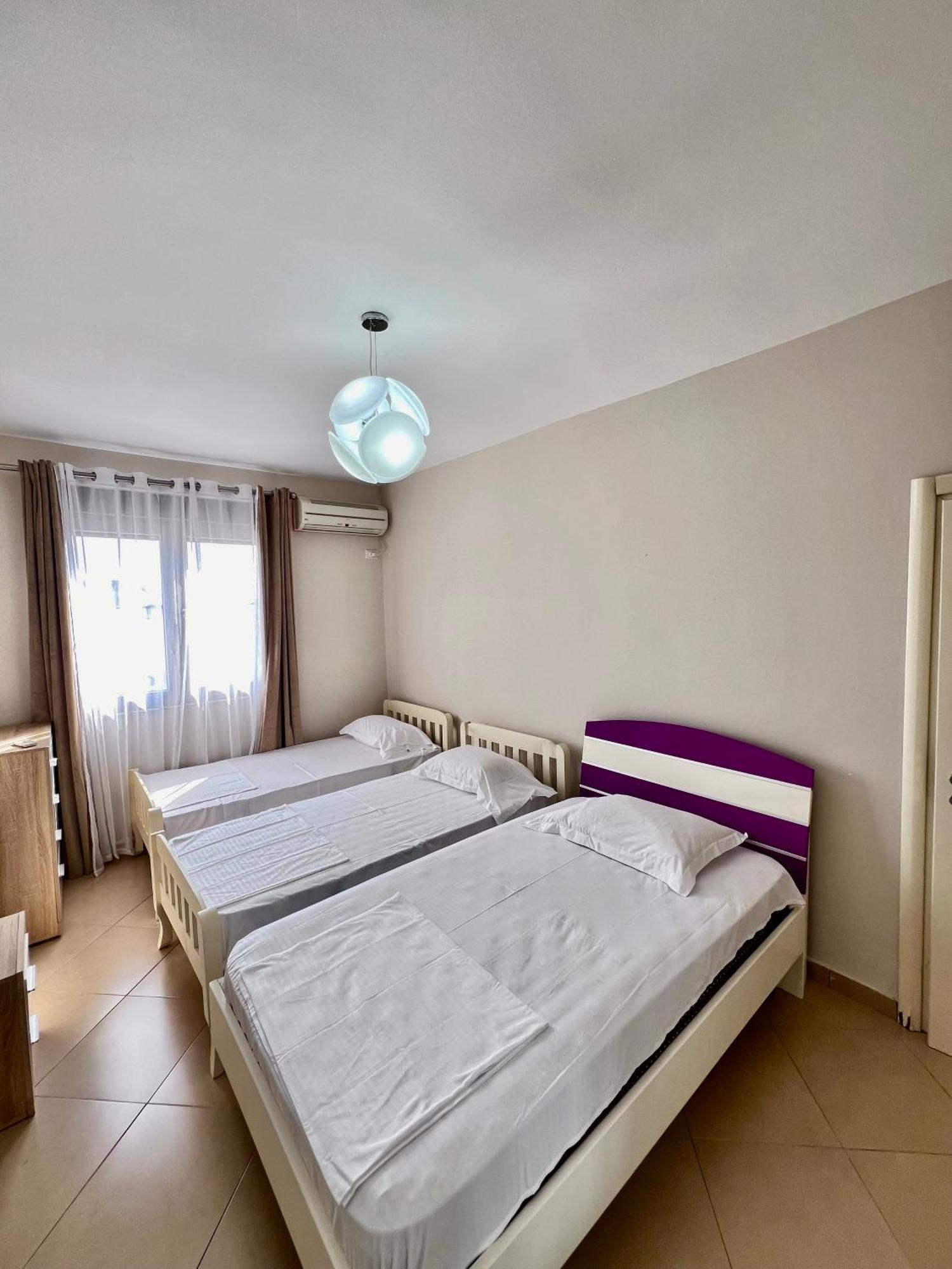 Boulevard Views - Spacious Tirana Apartment Exterior foto