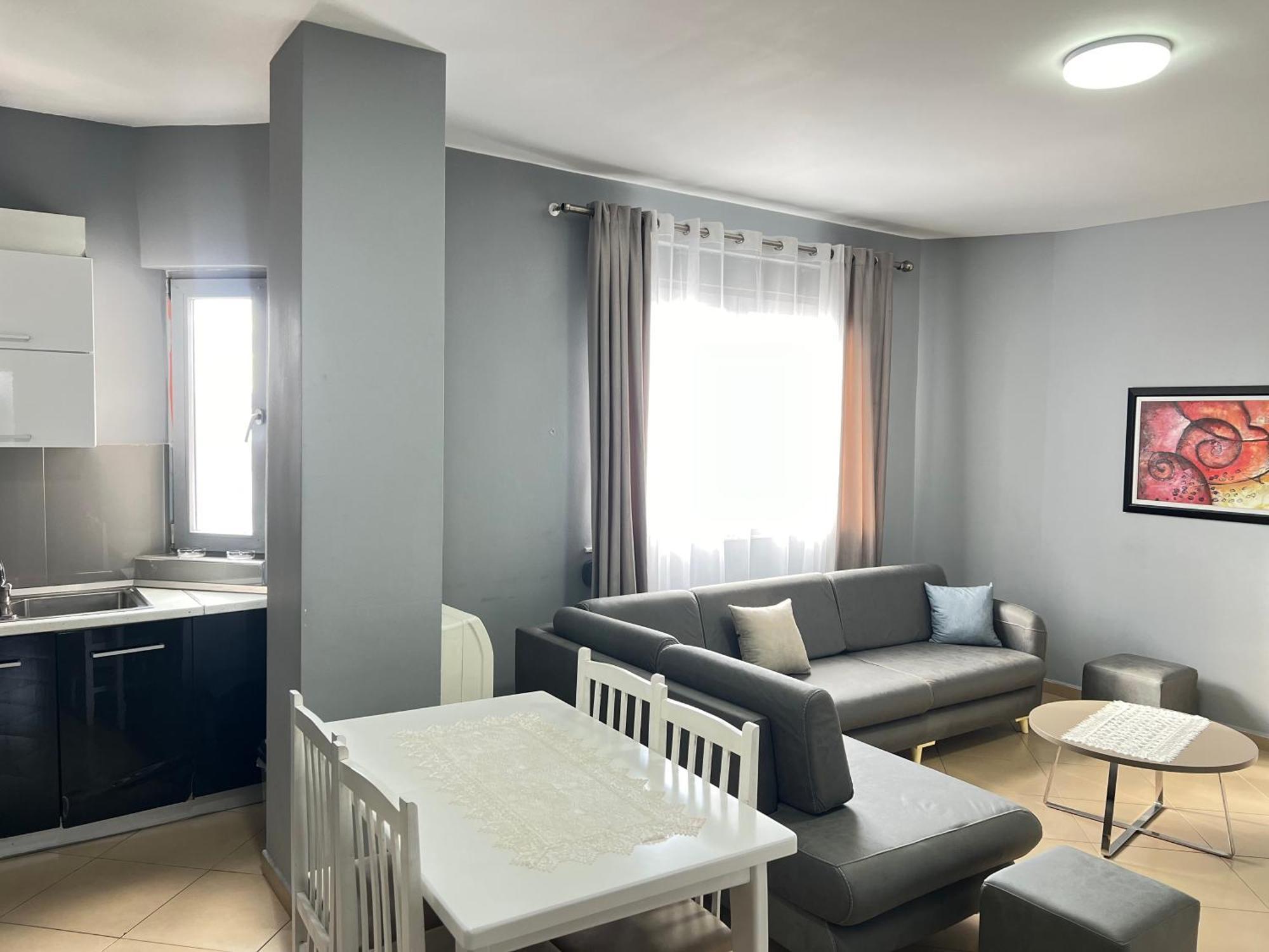 Boulevard Views - Spacious Tirana Apartment Exterior foto